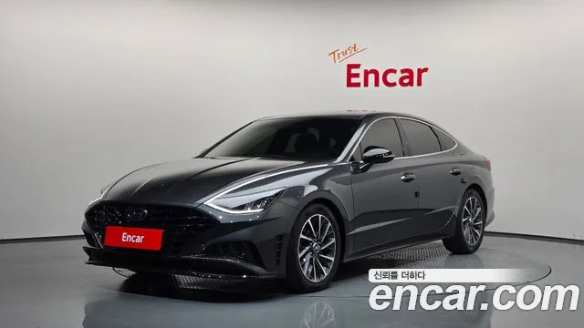 Hyundai Sonata 2022 — photo 1