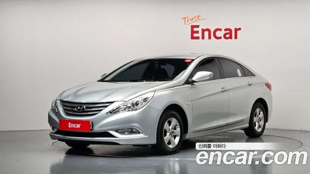 Hyundai Sonata 2012 — photo 1