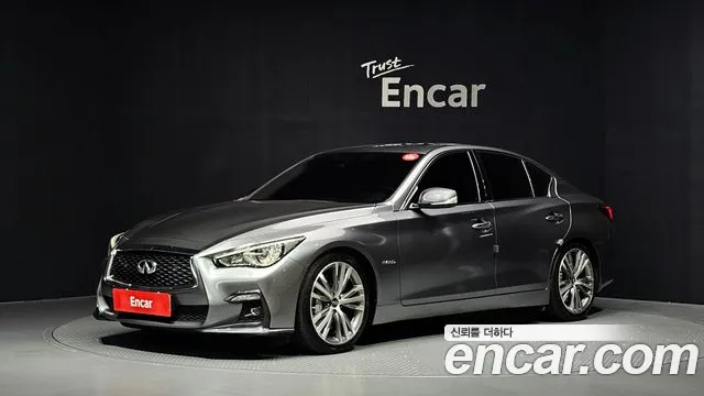 Infiniti Q50 2018 — photo 1