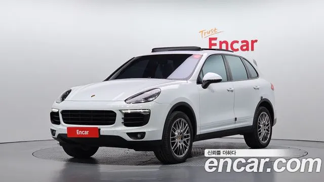 Porsche Cayenne 2015 — photo 1