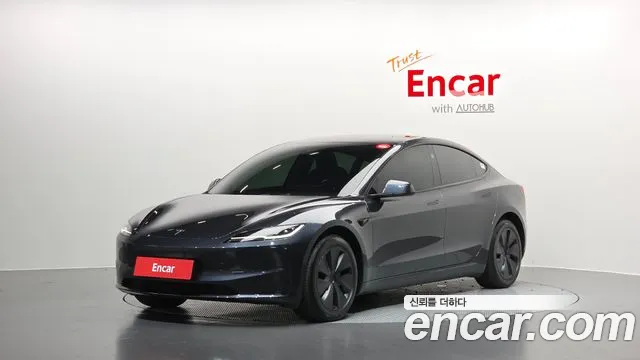 Tesla Model 3 2025 — photo 1