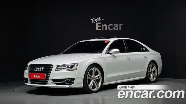 Audi S8 2014 — photo 1
