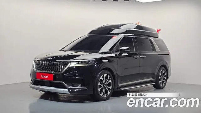 Kia Canival 2022 — photo 1