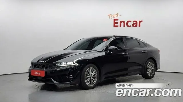 Kia K5 2023 — photo 1