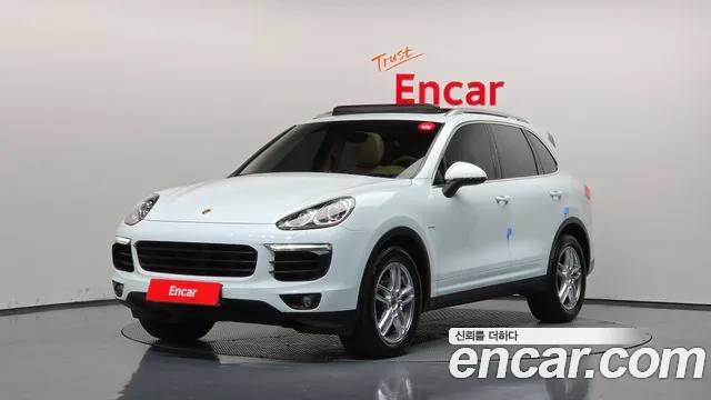 Porsche Cayenne 2017 — photo 1