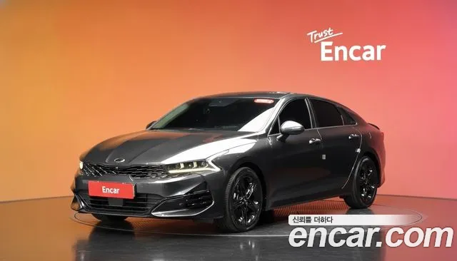 Kia K5 2020 — photo 1