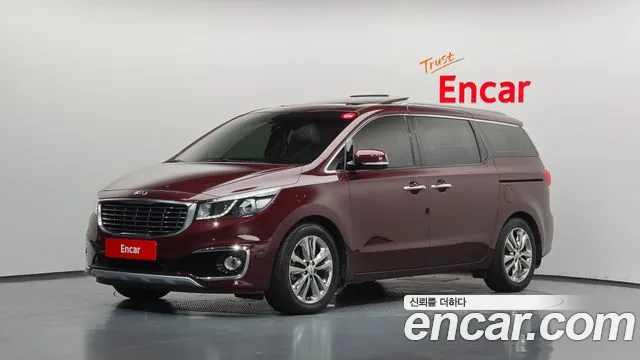 Kia Canival 2018 — photo 1