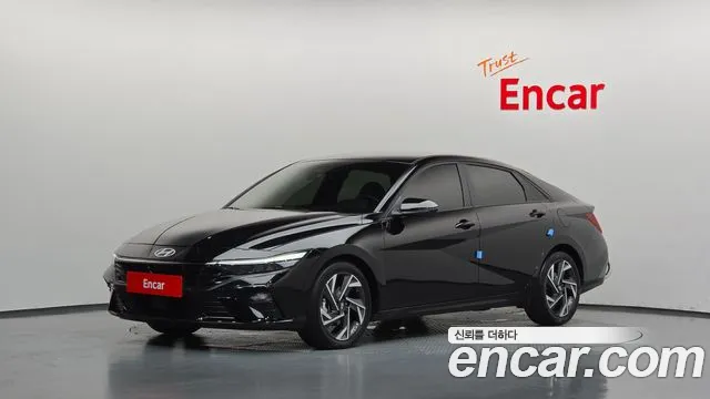 Hyundai AVANTE 2025 — photo 1