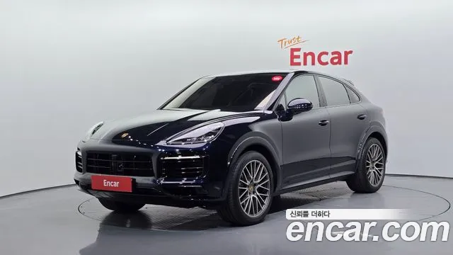 Porsche Cayenne 2023 — photo 1