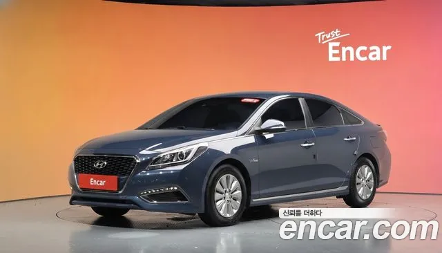 Hyundai Sonata 2016 — photo 1