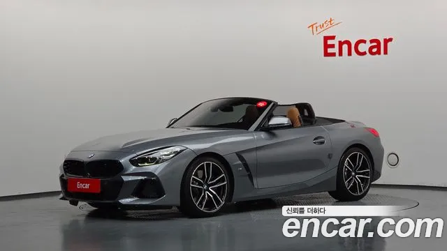BMW Z4 2023 — photo 1