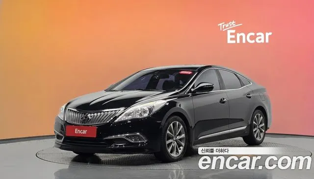 Hyundai Grandeur 2015 — photo 1