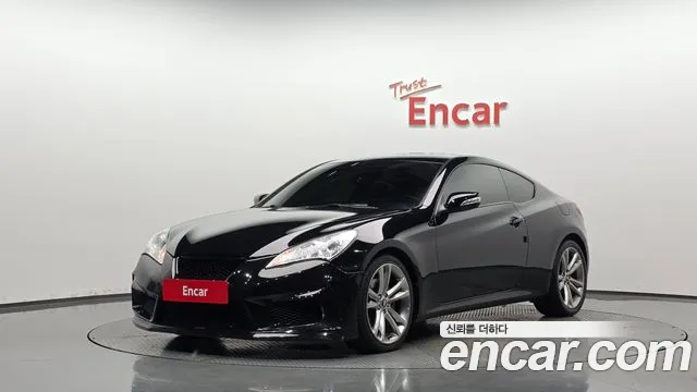 Hyundai Genesis 2010 — photo 1