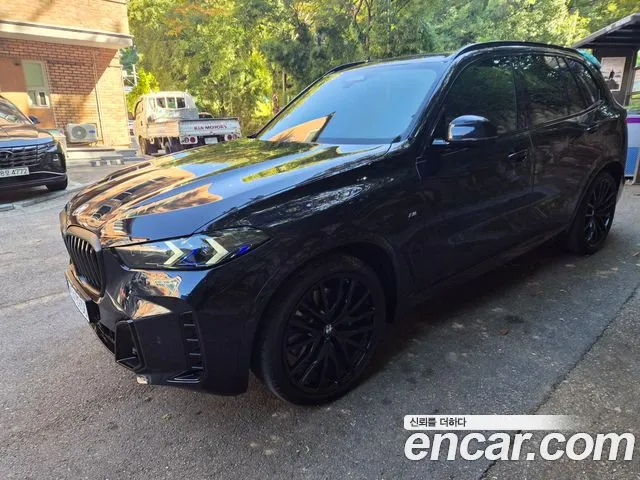 BMW X5 2026 — photo 1