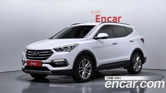 Hyundai Santafe 2016 — photo 1