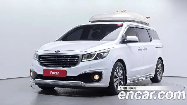 Kia Canival 2018 — photo 1
