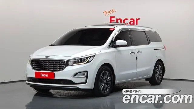 Kia Canival 2020 — photo 1