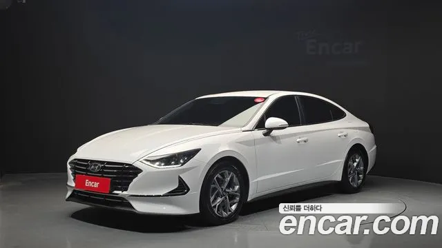 Hyundai Sonata 2023 — photo 1