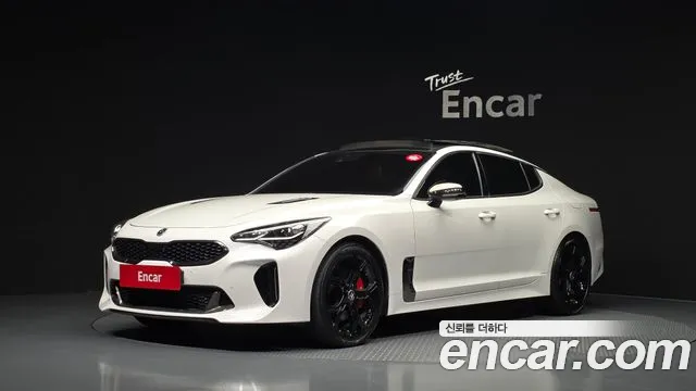 Kia Stinger 2020 — photo 1