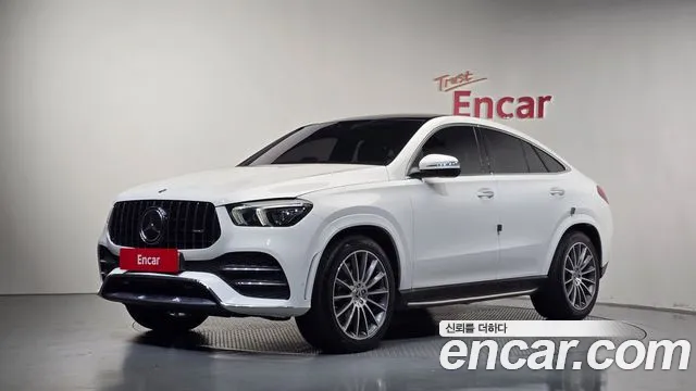 Mercedes-Benz GLE-Class 2023 — photo 1