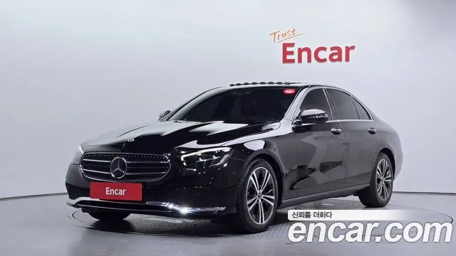 Mercedes-Benz E-Class 2021 — photo 1
