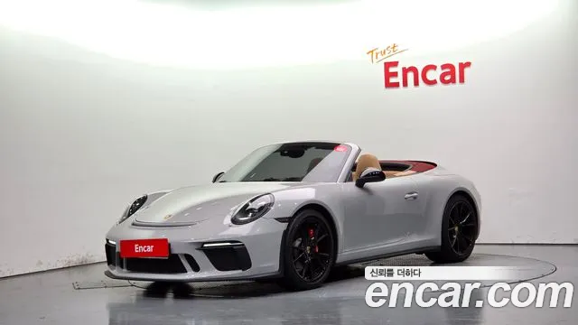 Porsche 911 2017 — photo 1