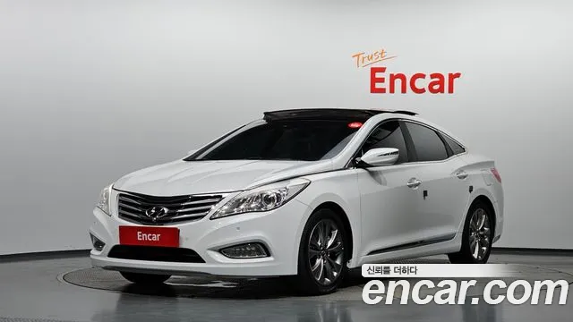 Hyundai Grandeur 2012 — photo 1