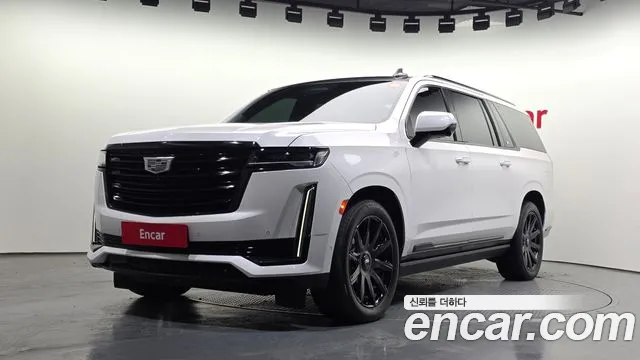 Cadillac Escalade 2021 — photo 1