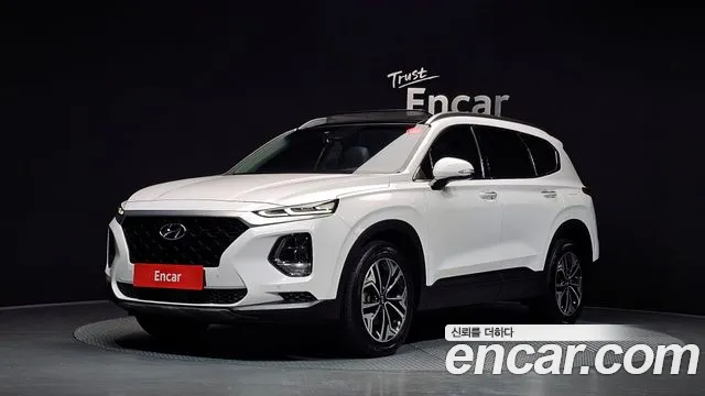 Hyundai Santafe 2019 — photo 1