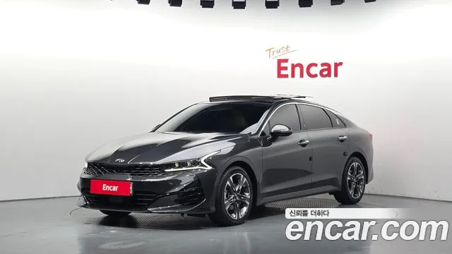 Kia K5 2020 — photo 1