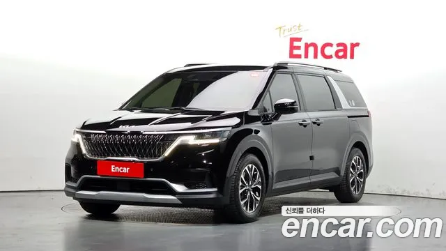 Kia Canival 2022 — photo 1