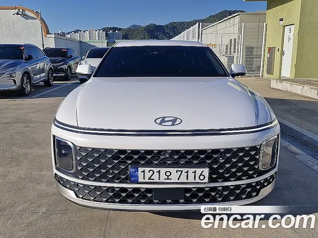 Hyundai Grandeur 2023 — photo 1