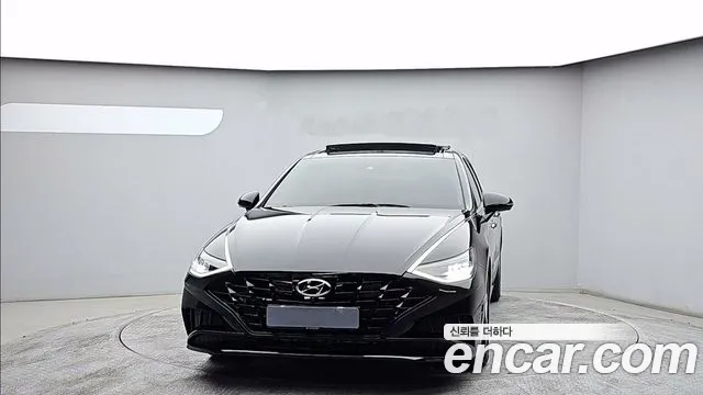 Hyundai Sonata 2022 — photo 1