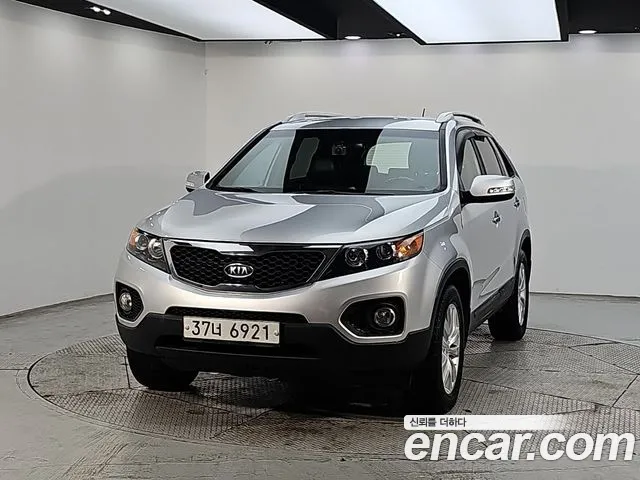 Kia Sorento 2011 — photo 1