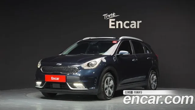 Kia Niro 2017 — photo 1