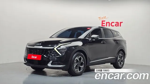 Kia Sportage 2023 — photo 1