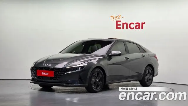 Hyundai AVANTE 2023 — photo 1