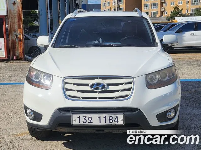Hyundai Santafe 2010 — photo 1