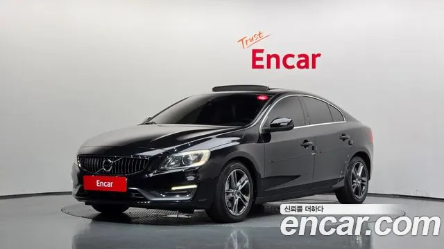 Volvo S60 2014 — photo 1