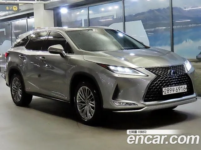 Lexus RX 2021 — photo 1