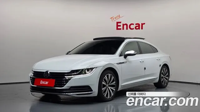 Volkswagen Arteon 2019 — photo 1