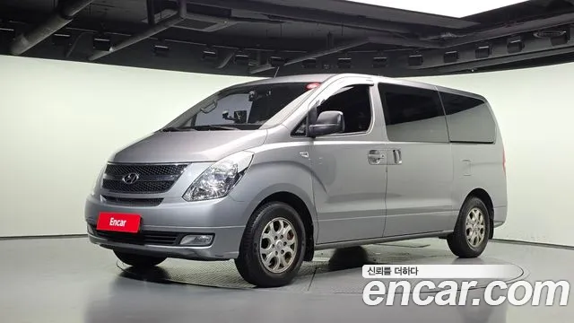 Hyundai Starex 2014 — photo 1