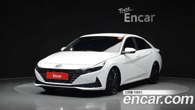 Hyundai AVANTE 2023 — photo 1
