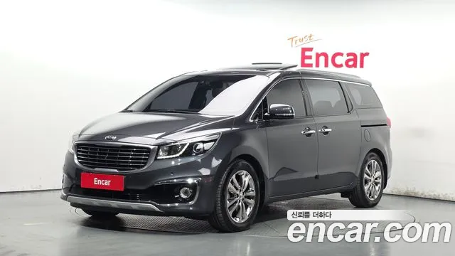 Kia Canival 2017 — photo 1
