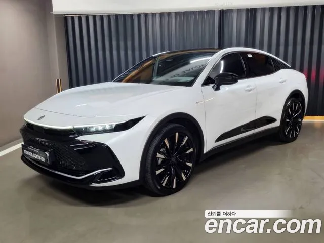 Toyota Crown 2026 — photo 1