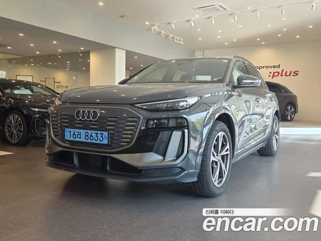 Audi Q6 e-tron 2026 — photo 1