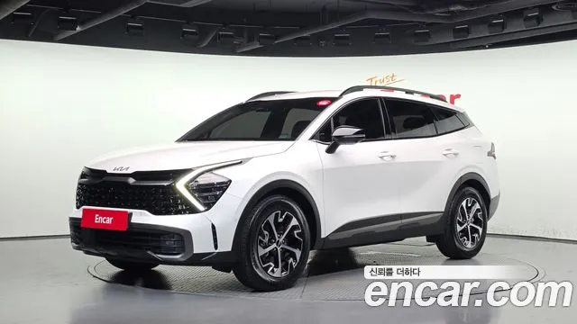 Kia Sportage 2023 — photo 1