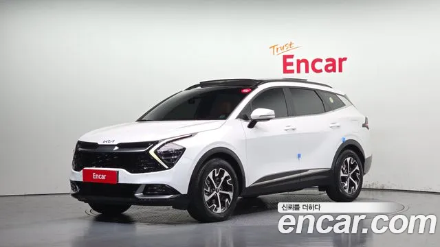 Kia Sportage 2023 — photo 1
