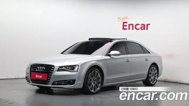Audi A8 2013 — photo 1