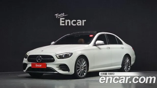 Mercedes-Benz E-Class 2021 — photo 1